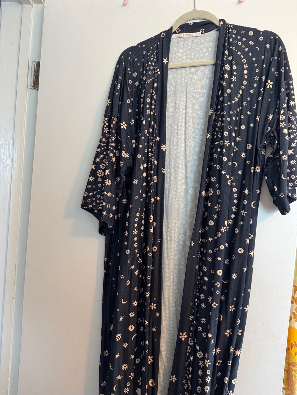 Novella Royale Celestial print robe